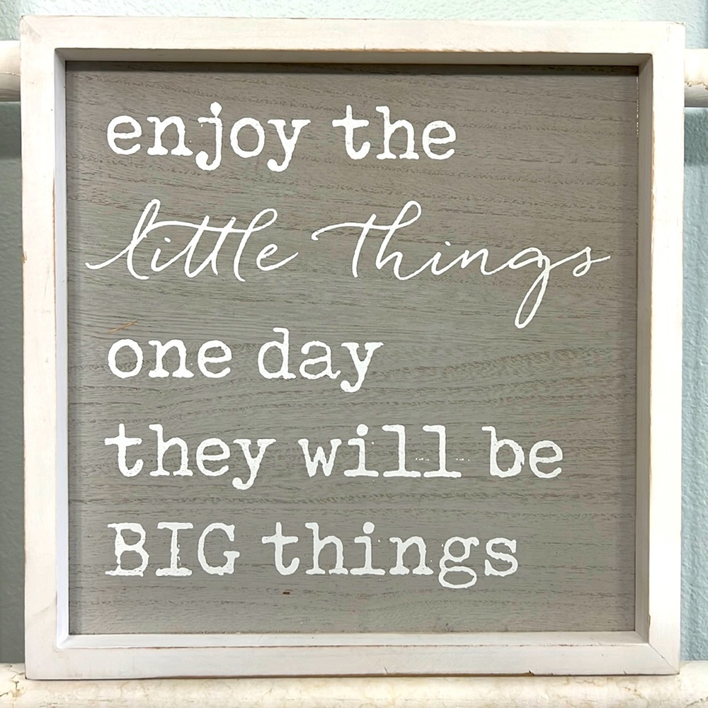 Wall decor